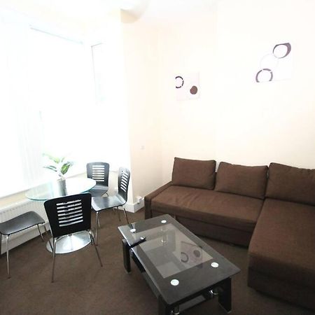 Willesden Lodge 伦敦 外观 照片